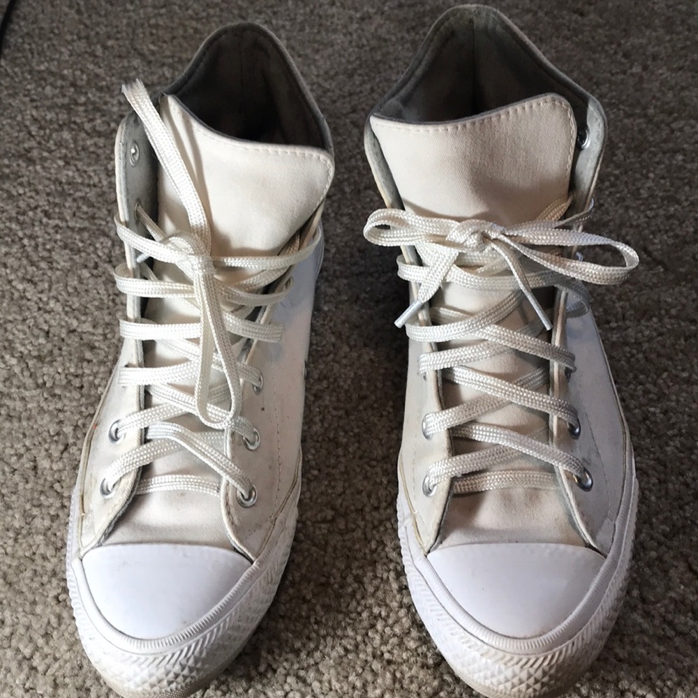 White Converse Women’s Shoes